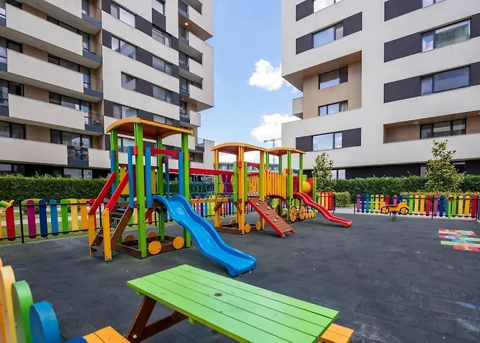 Labyrinth - Free Parking Space Included דירה *